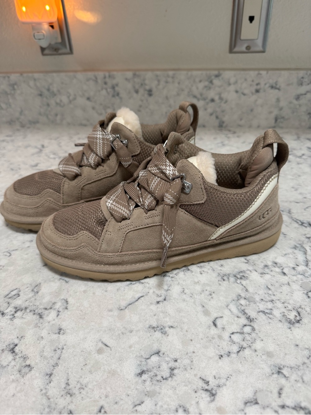 UGG Lowmel Sneakers (Kids 6, Women’s 8)